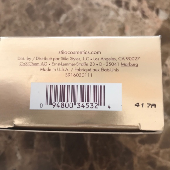 Stila magnificent metals foil finish eye shadow - Picture 2 of 3